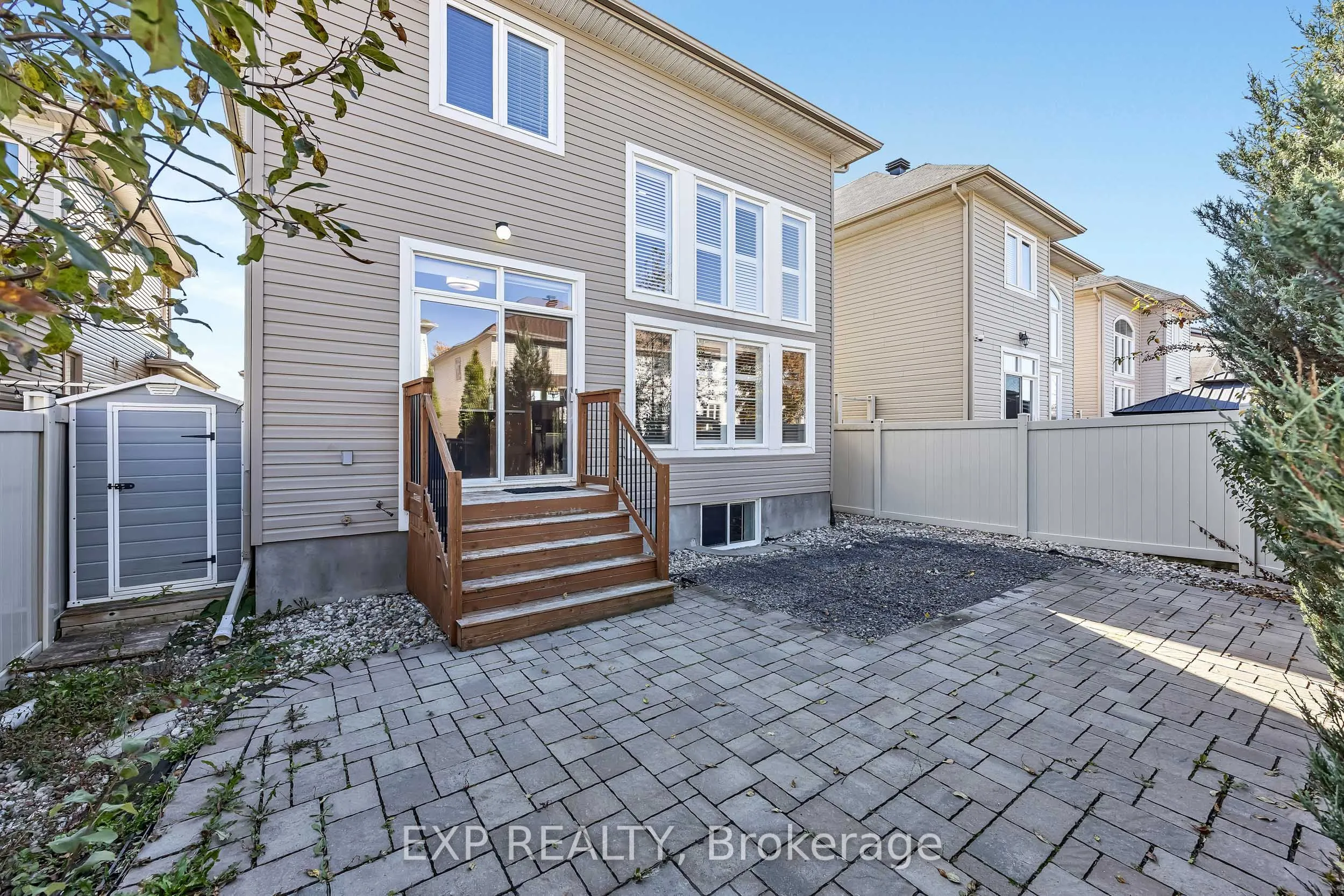 778 Bowercrest Crescent