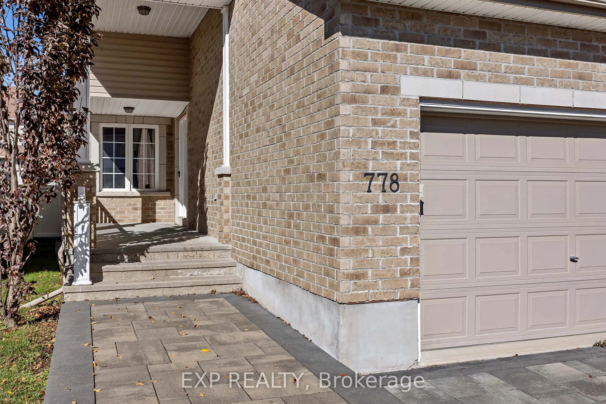 778 Bowercrest Crescent