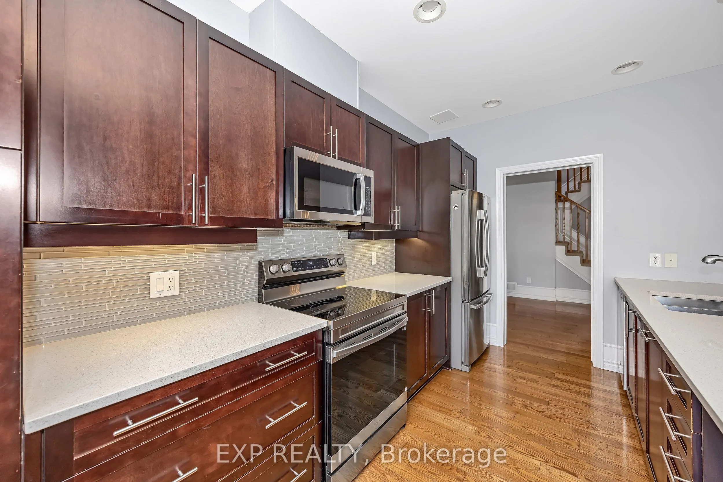 778 Bowercrest Crescent