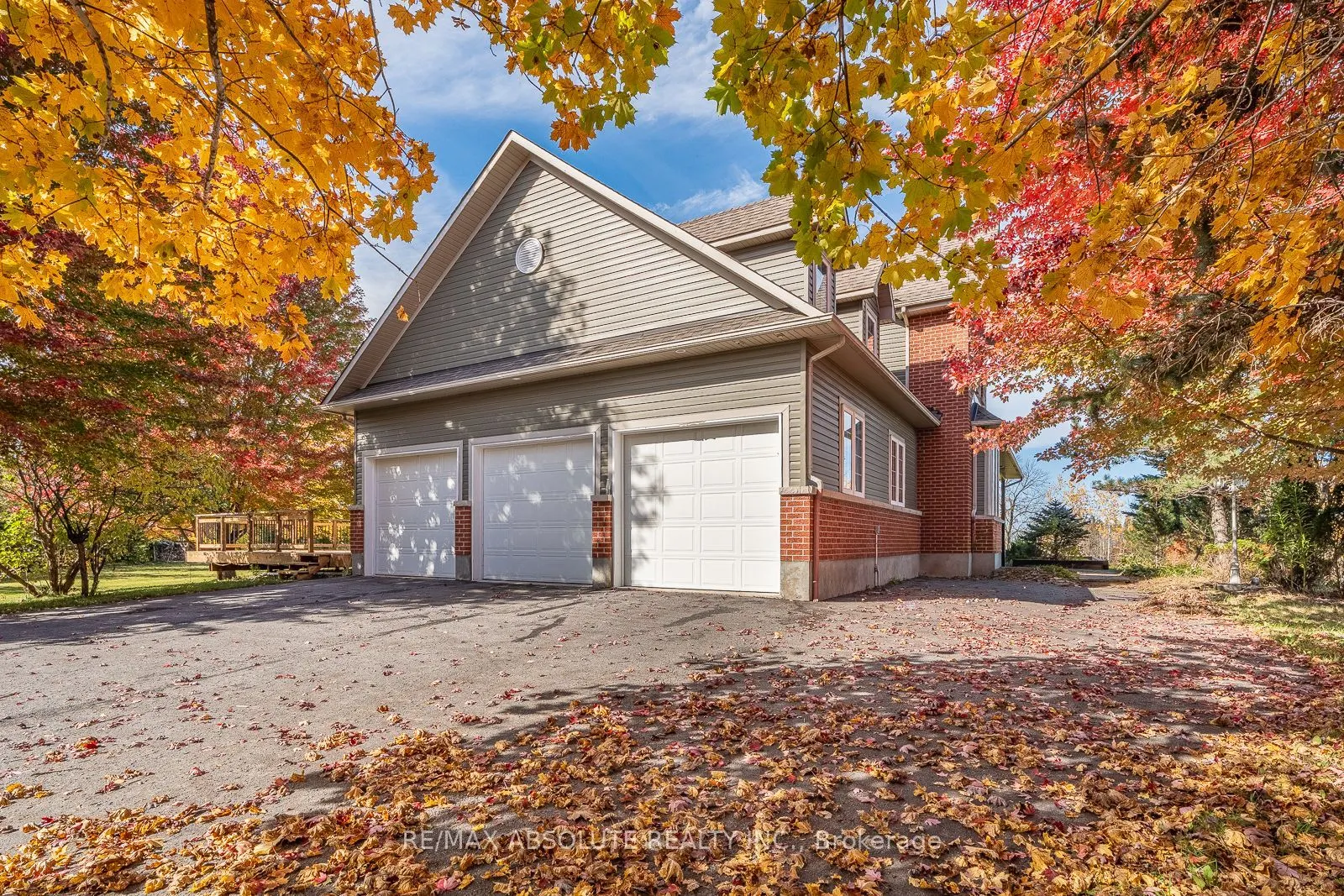 7001 Flewellyn Road