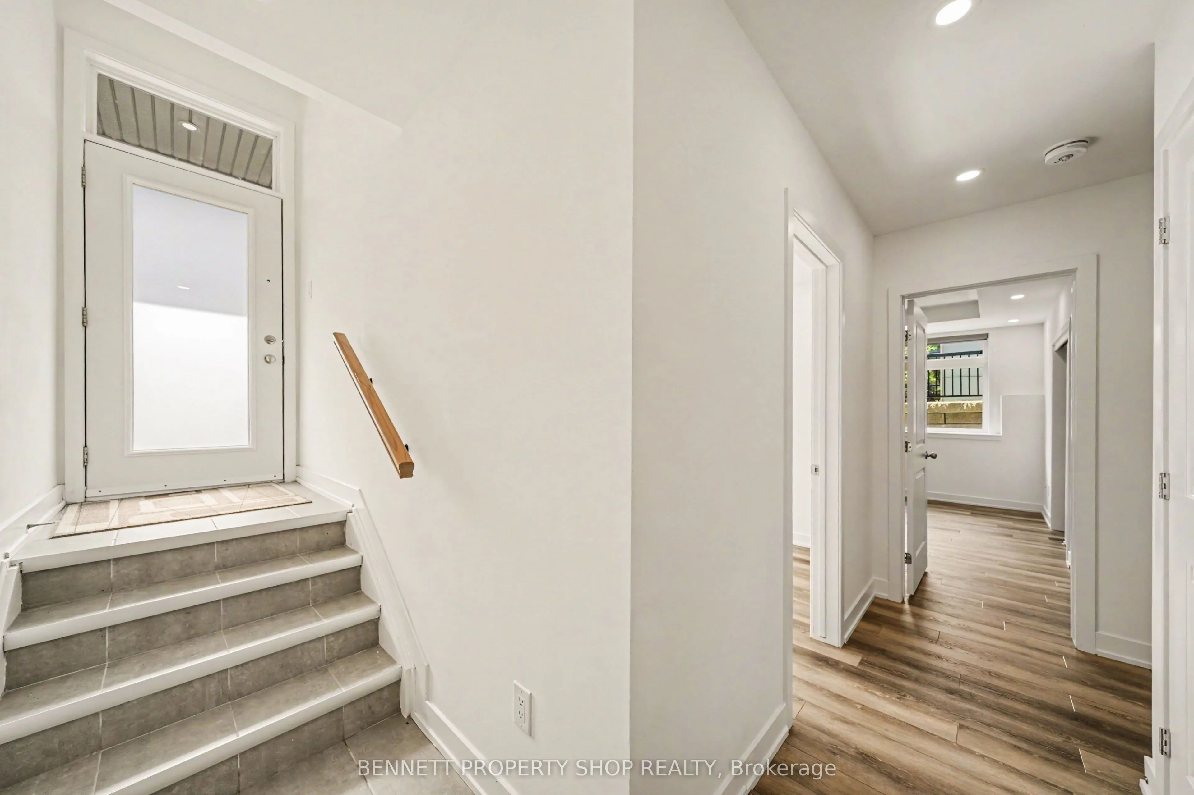 410 Rolling Meadow Crescent #K