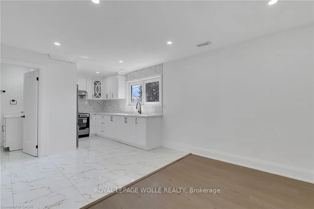 581 Lancaster Street W #2