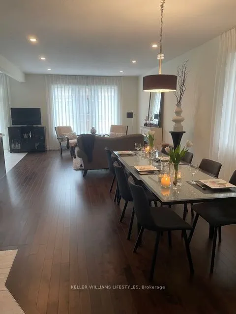 1558 Noah Bend