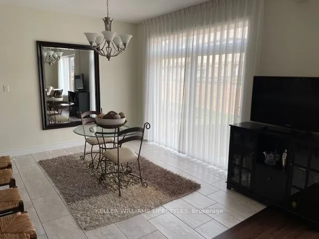 1558 Noah Bend