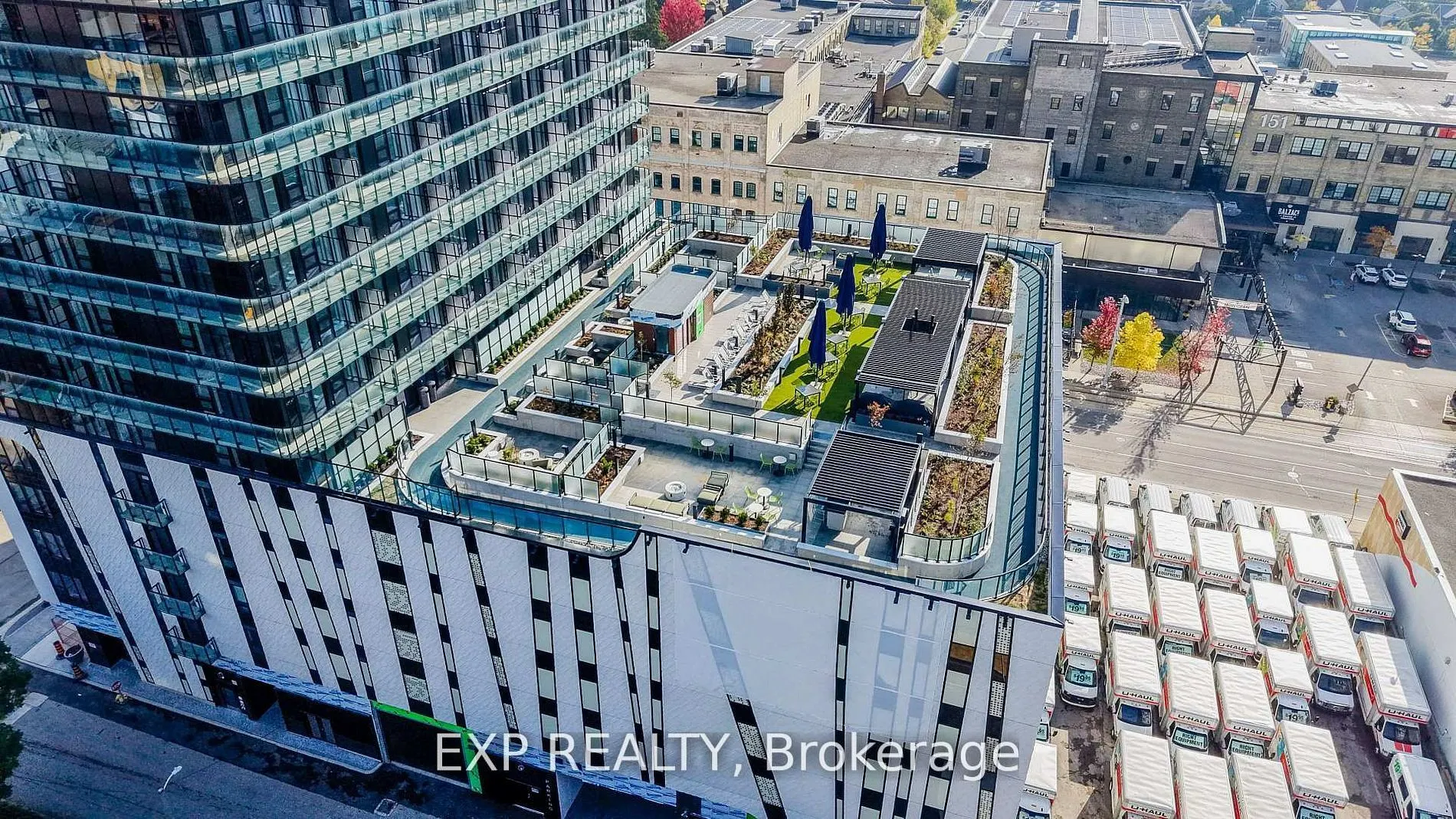 30 Francis Street S #1404