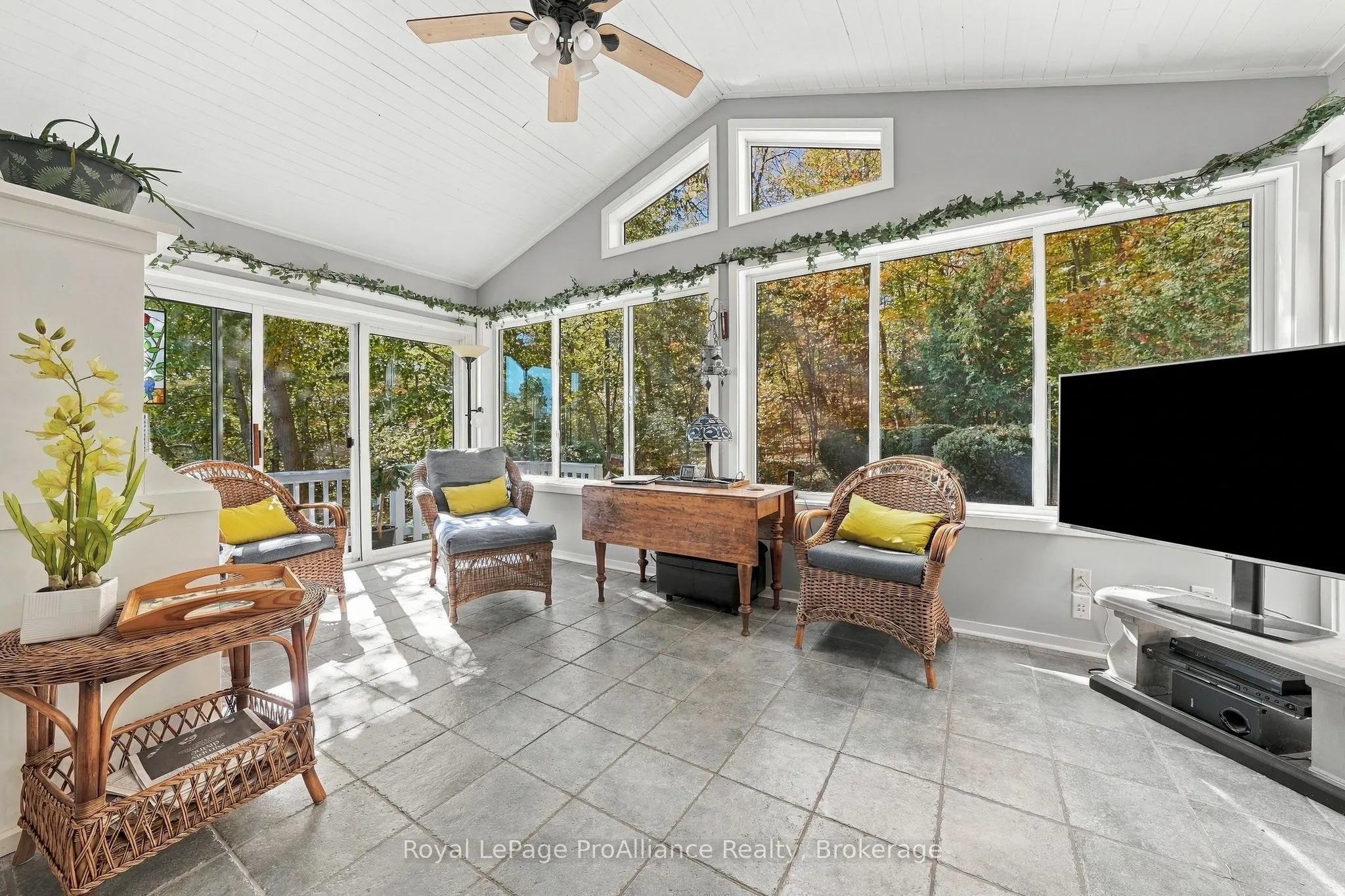 487 Morrison Point Road
