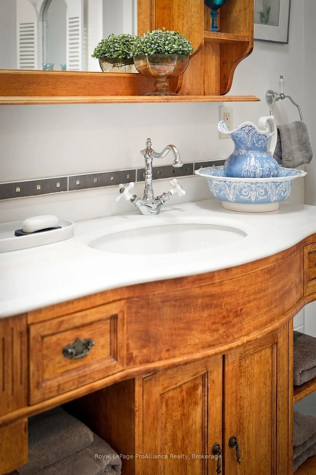 487 Morrison Point Road