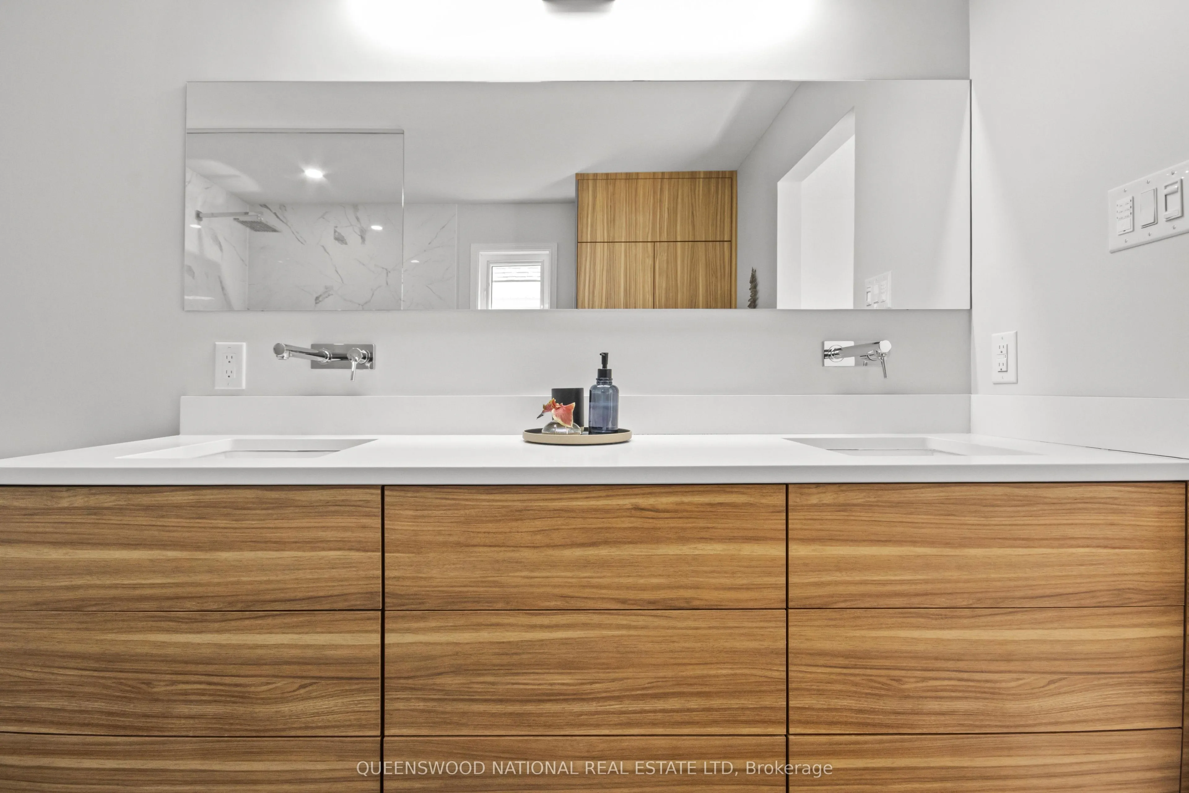 100 Fairlop Way