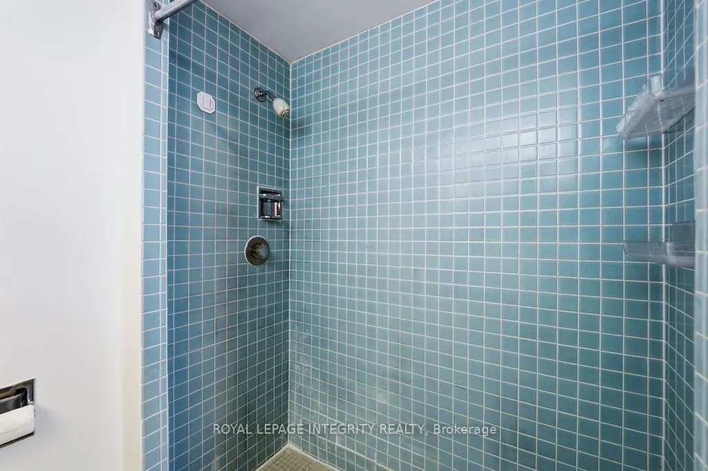 900 DYNES Road #2207