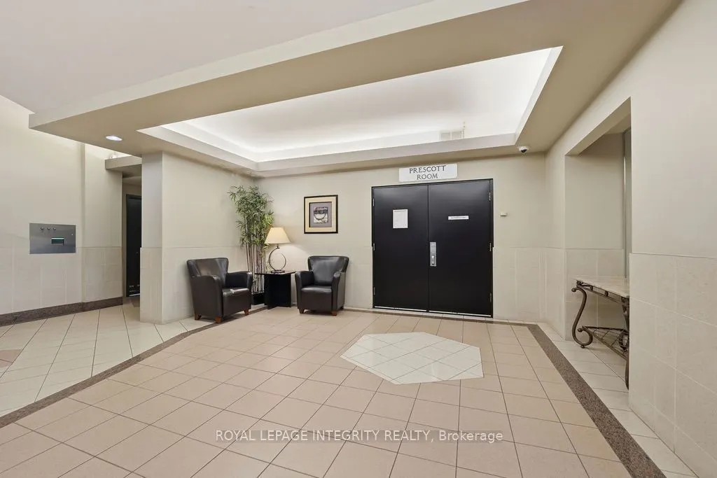 900 DYNES Road #2207