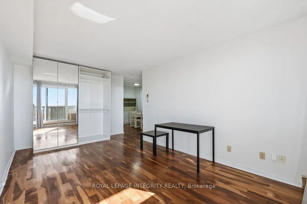 900 DYNES Road #2207