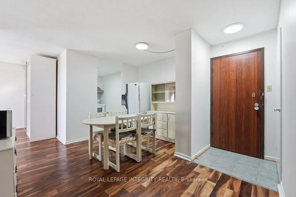900 DYNES Road #2207
