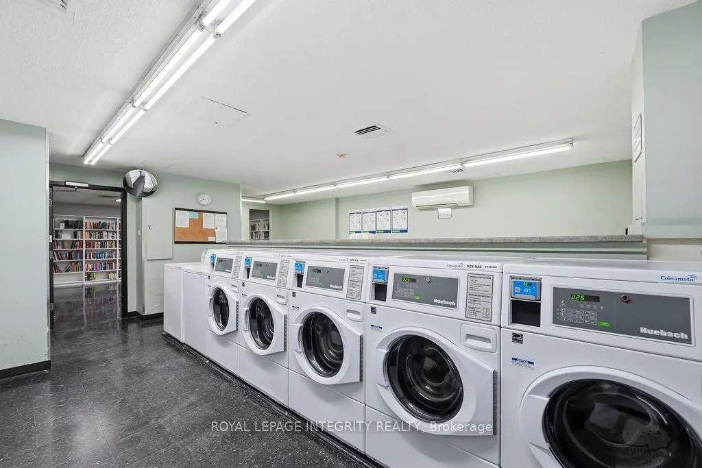 900 DYNES Road #2207