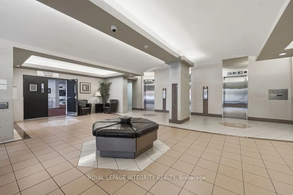 900 DYNES Road #2207