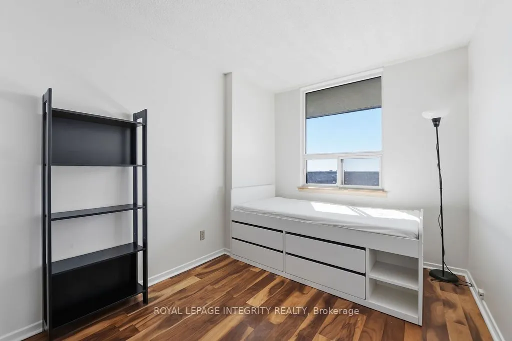 900 DYNES Road #2207