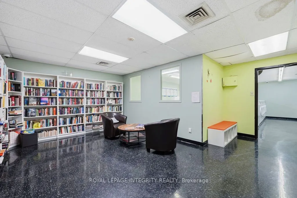 900 DYNES Road #2207