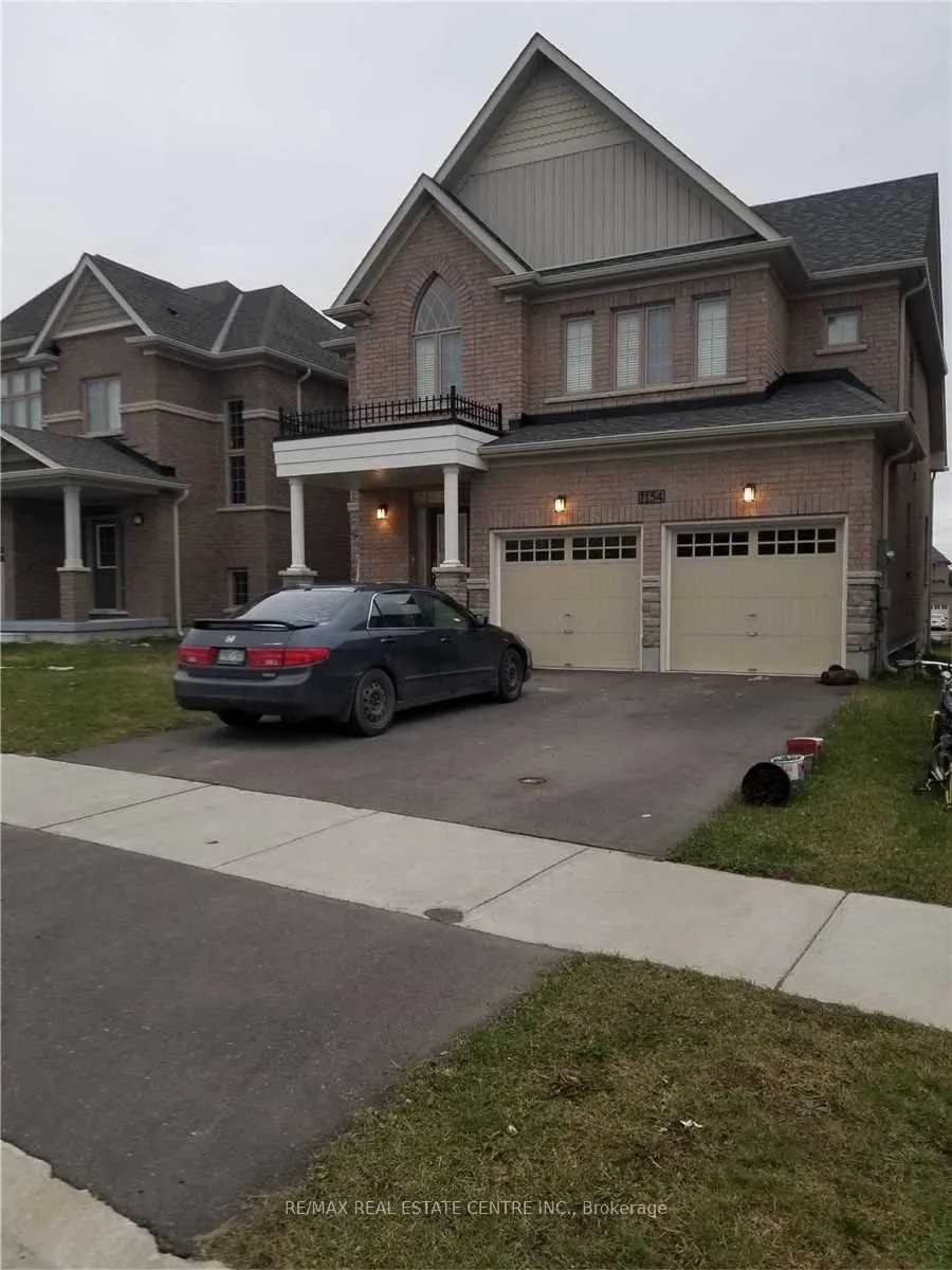 1154 Upper Thames Drive