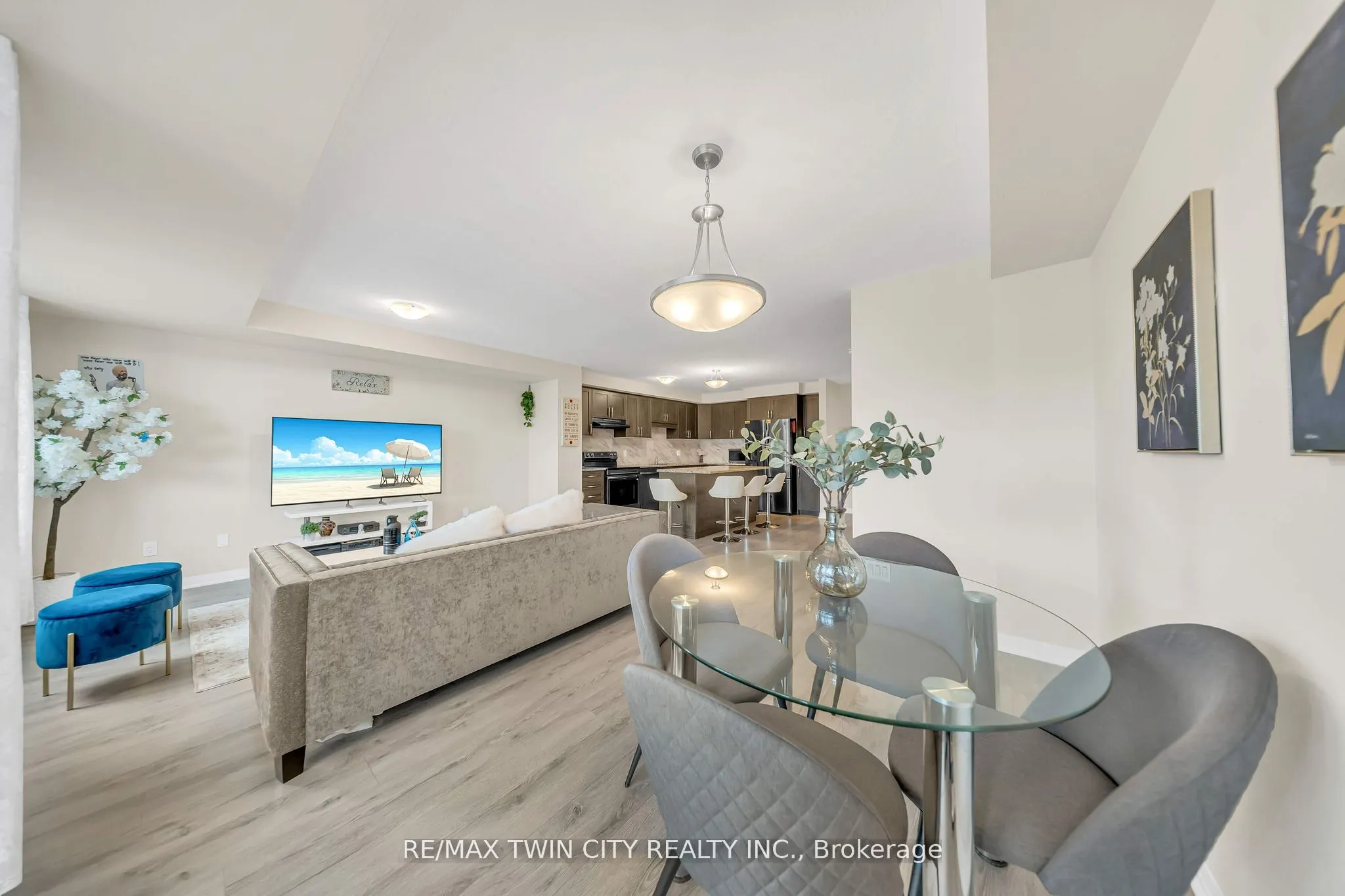 23 Valencia Avenue #23