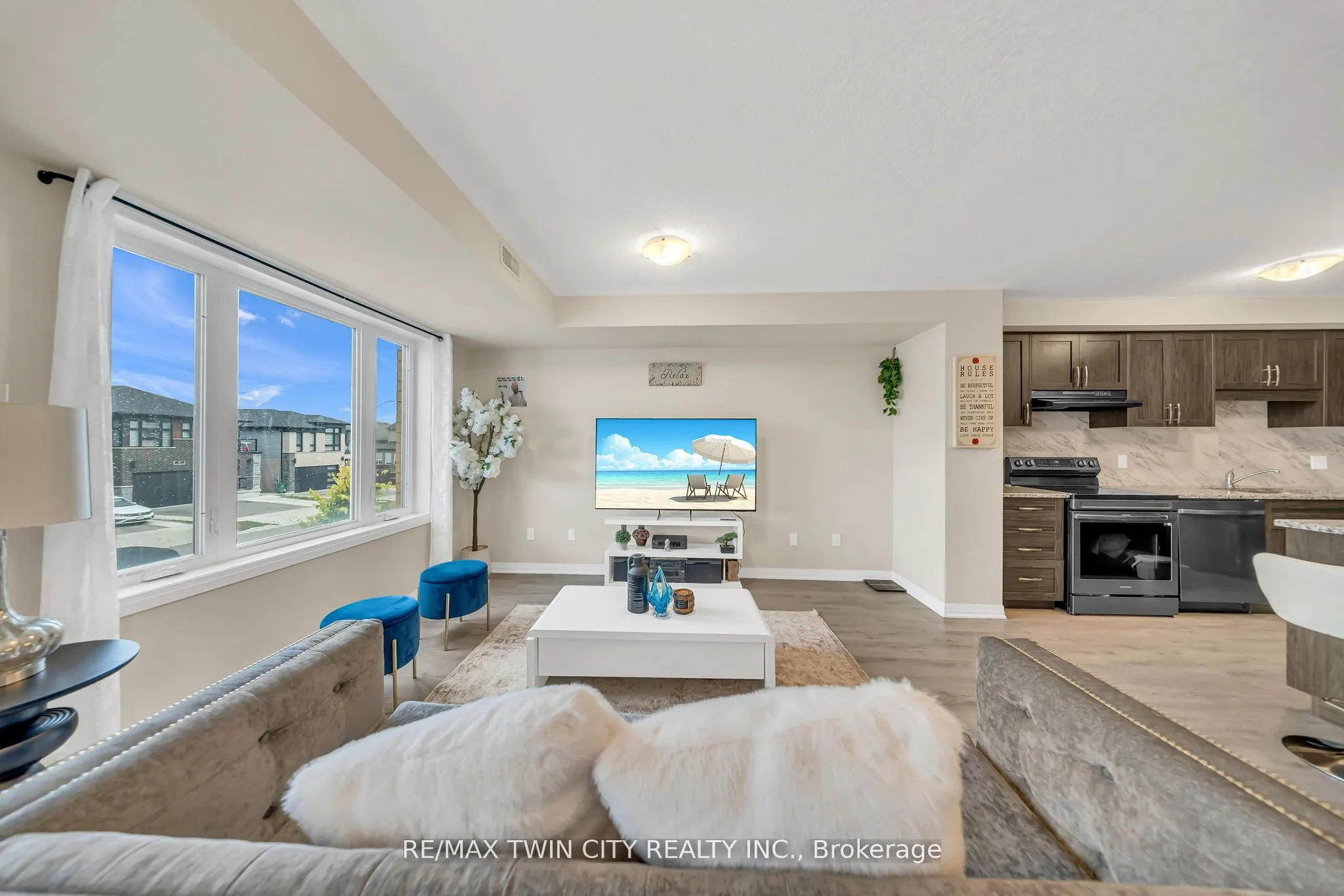 23 Valencia Avenue #23