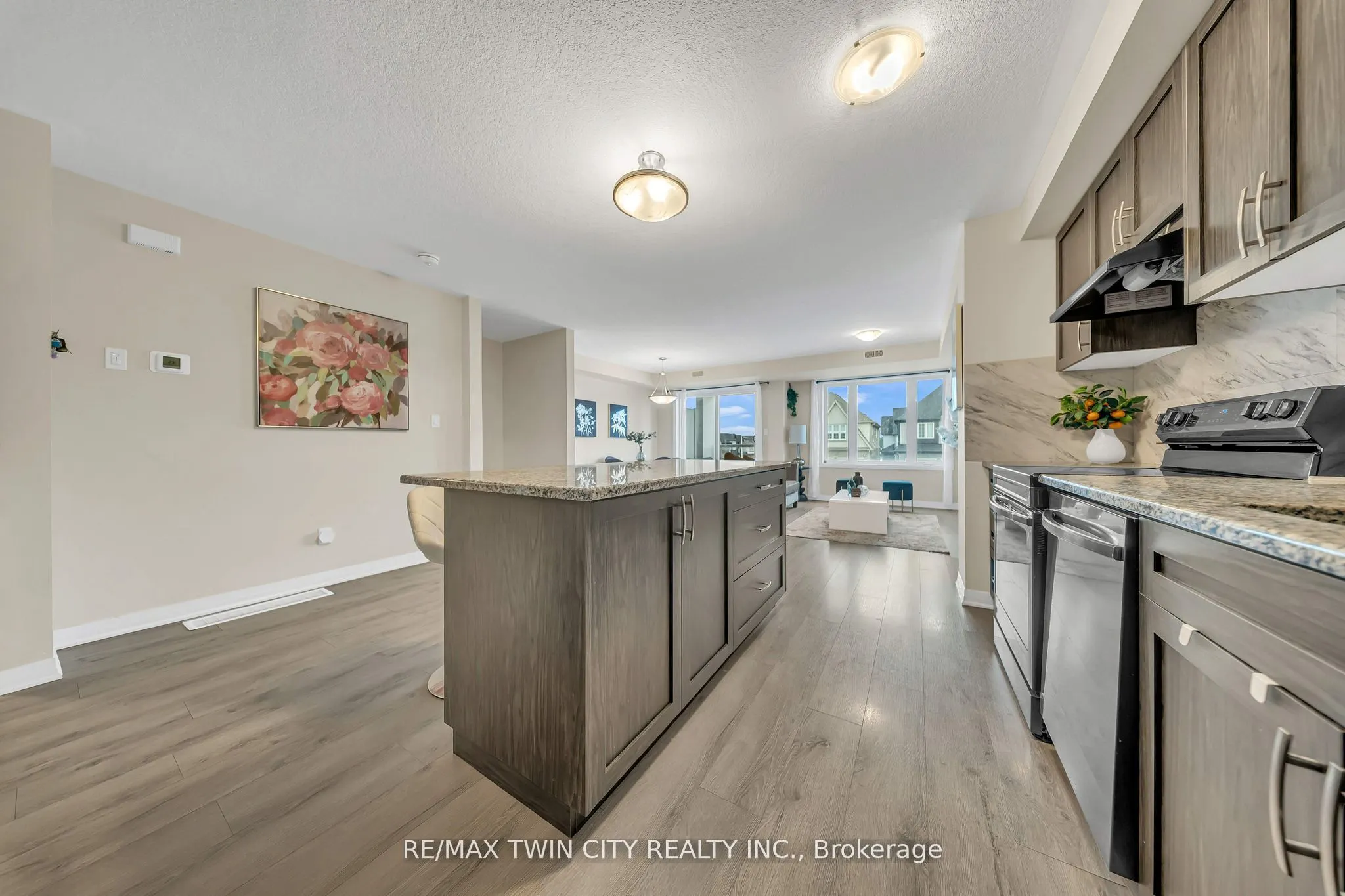 23 Valencia Avenue #23