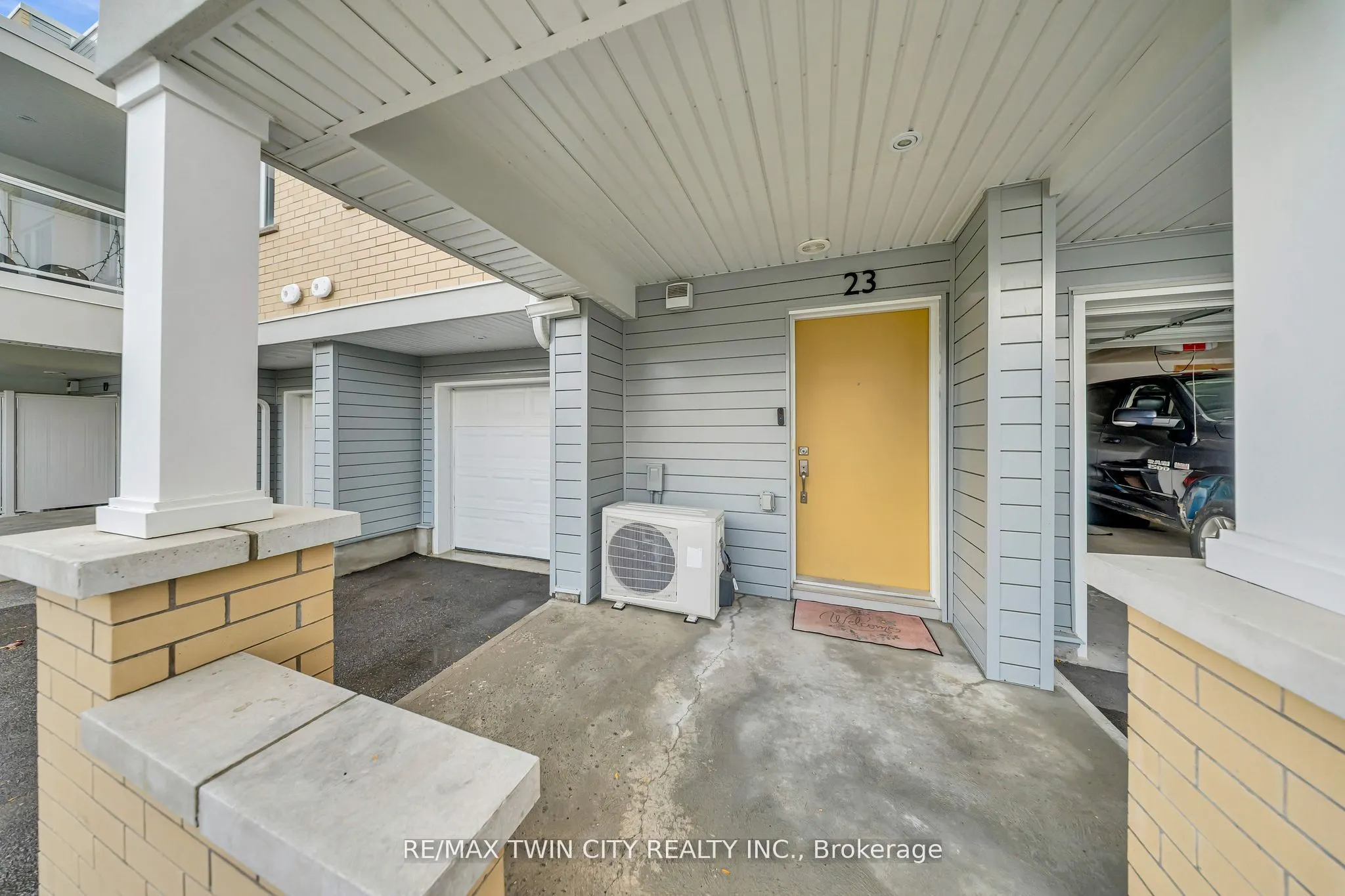 23 Valencia Avenue #23