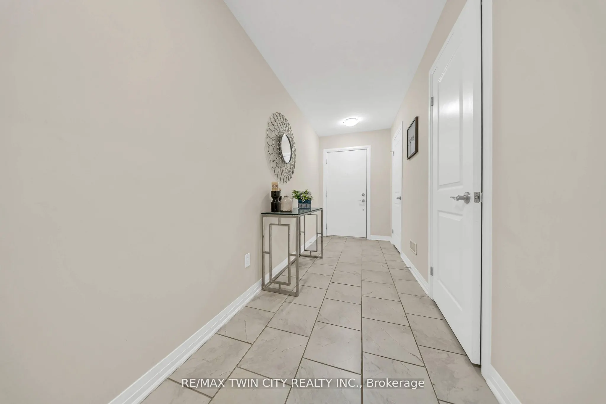 23 Valencia Avenue #23