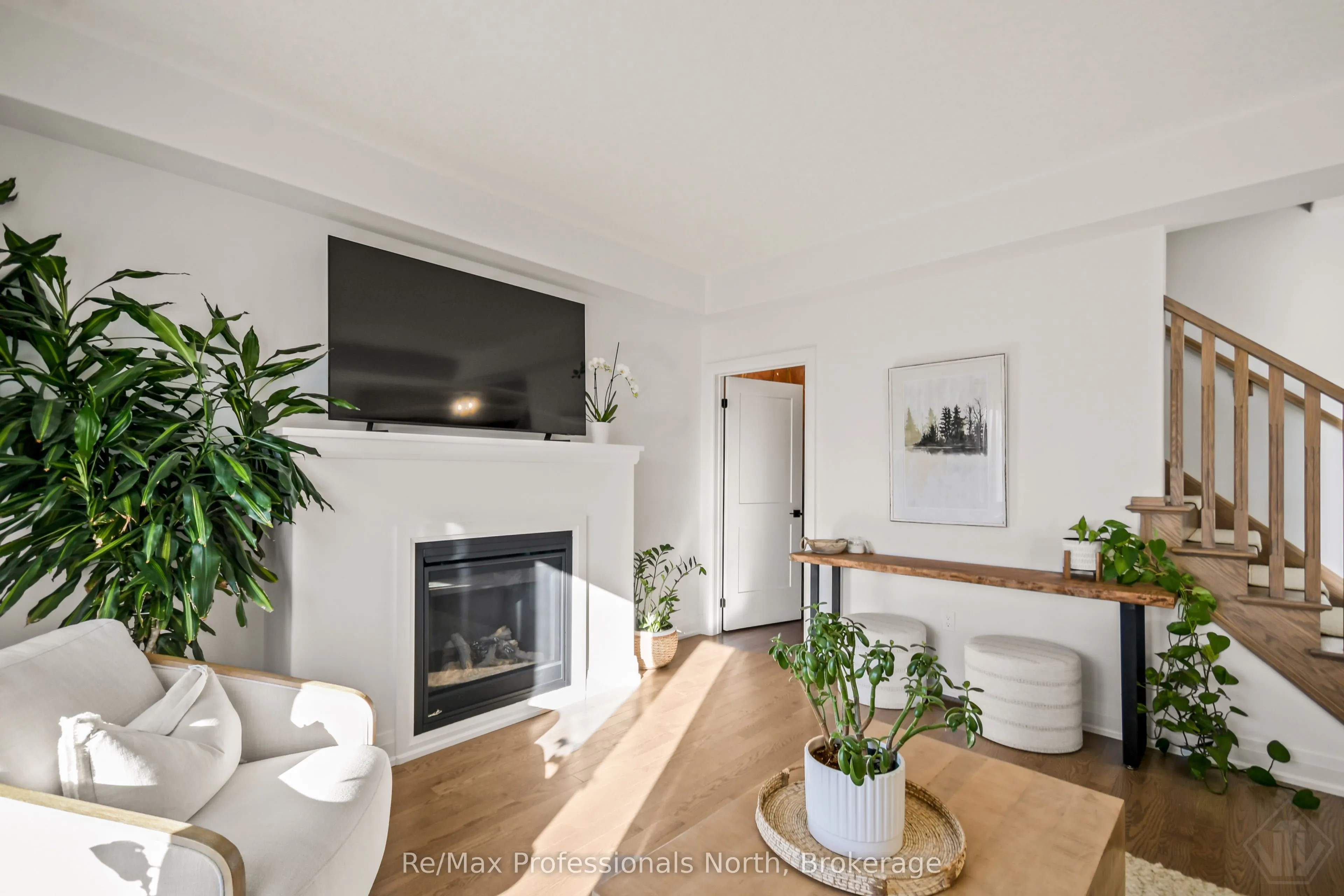 35 Woodstream Drive