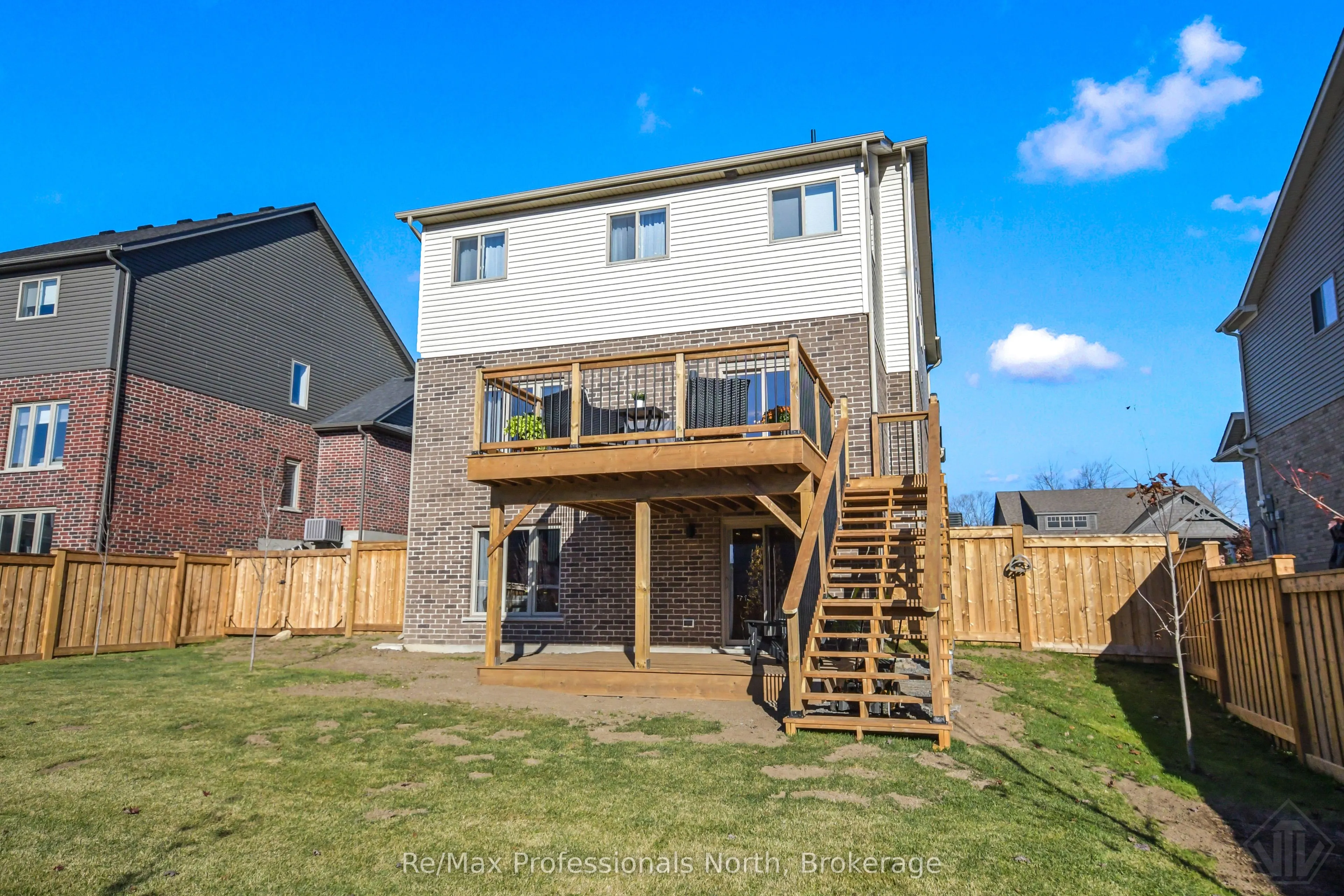 35 Woodstream Drive