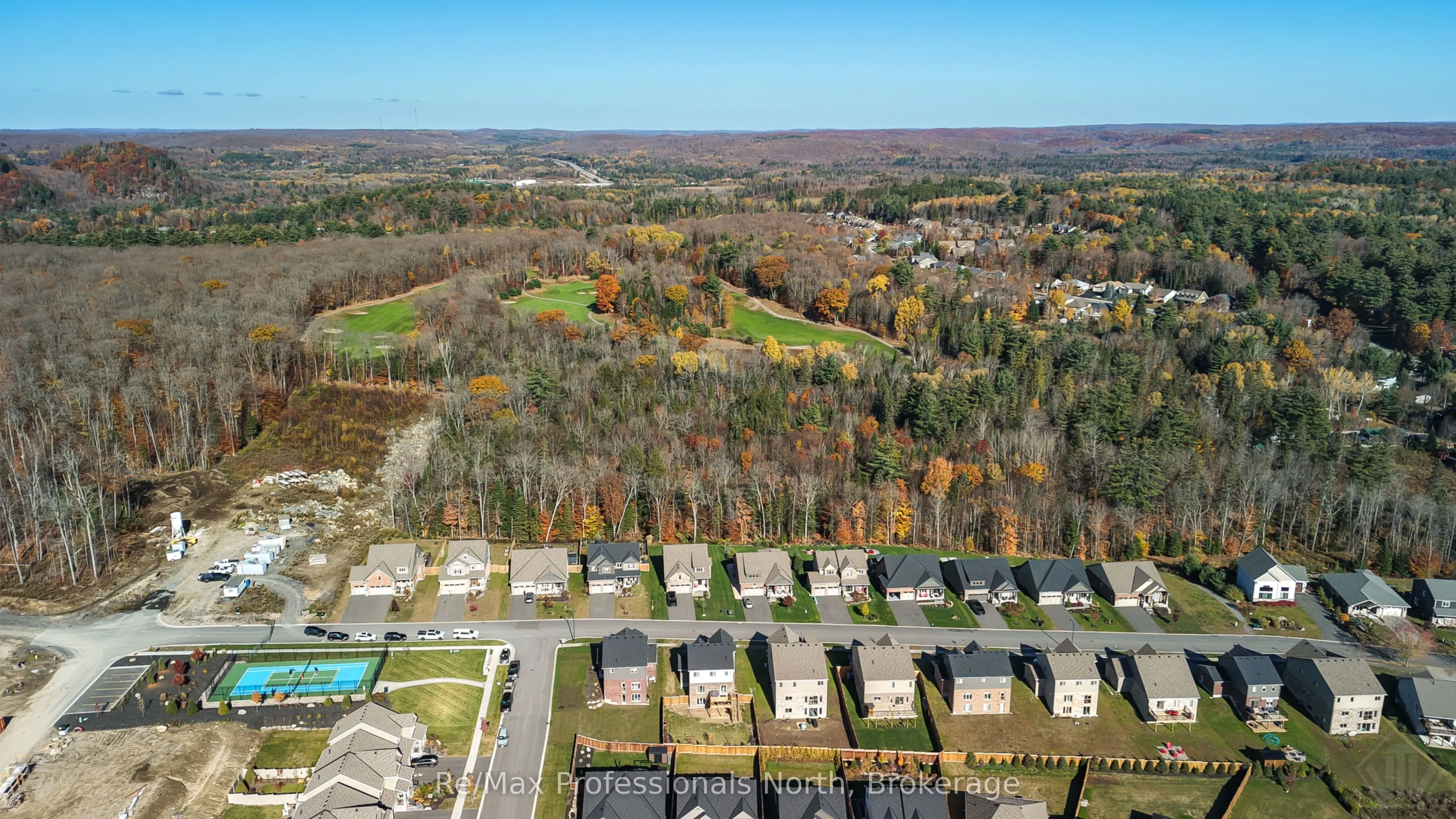 35 Woodstream Drive
