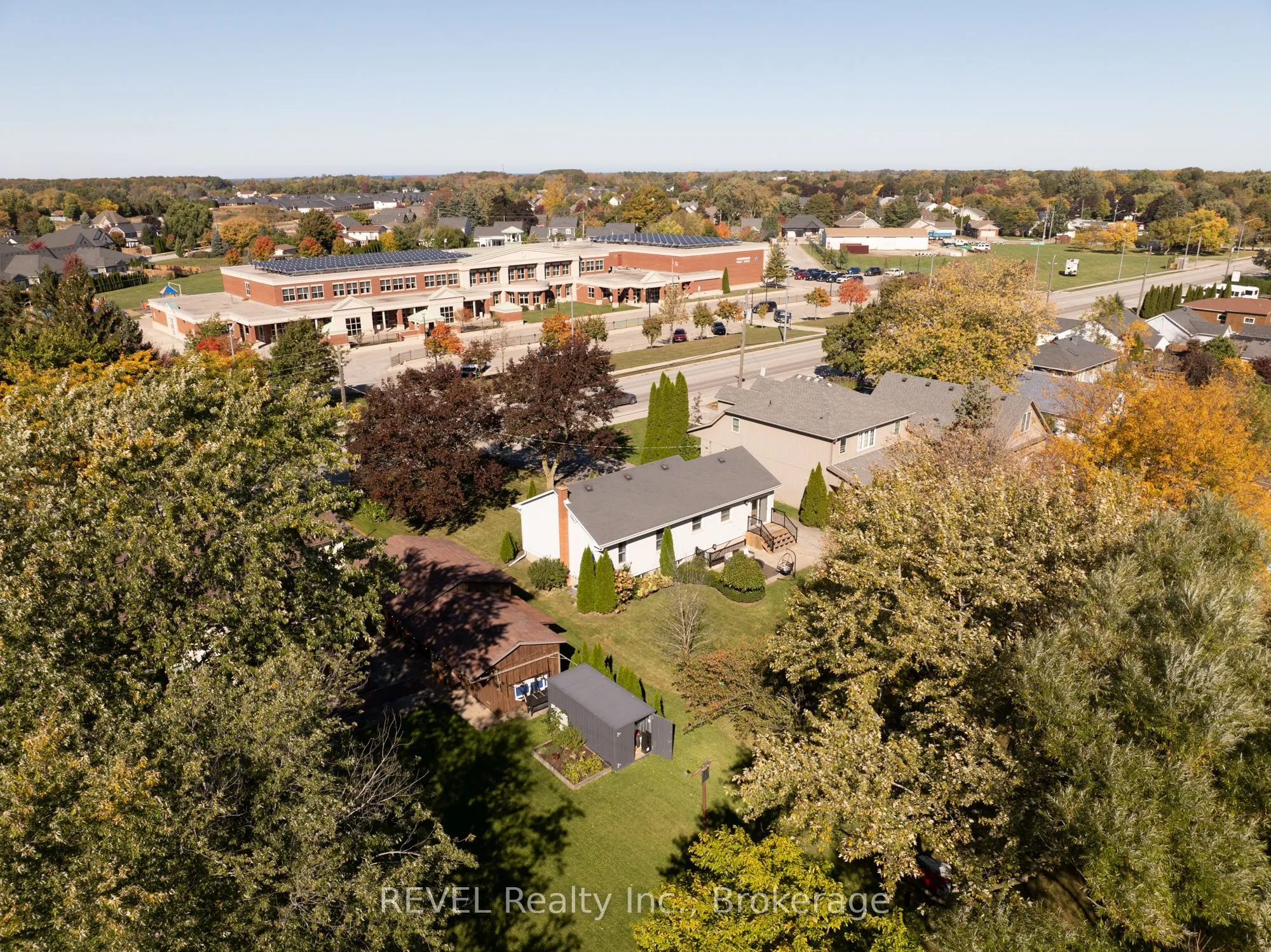 1329 NIAGARA STONE Road