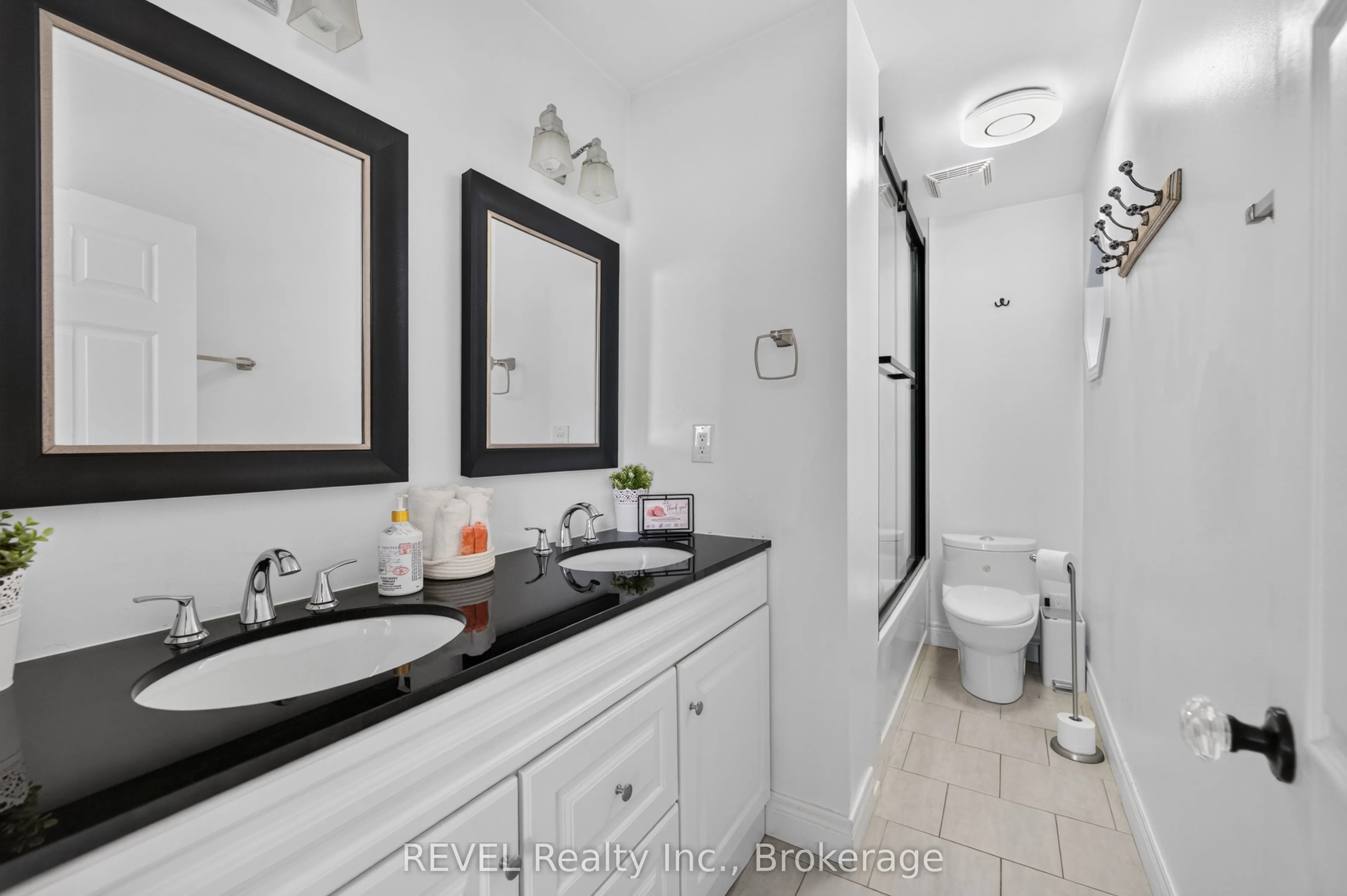 1329 NIAGARA STONE Road