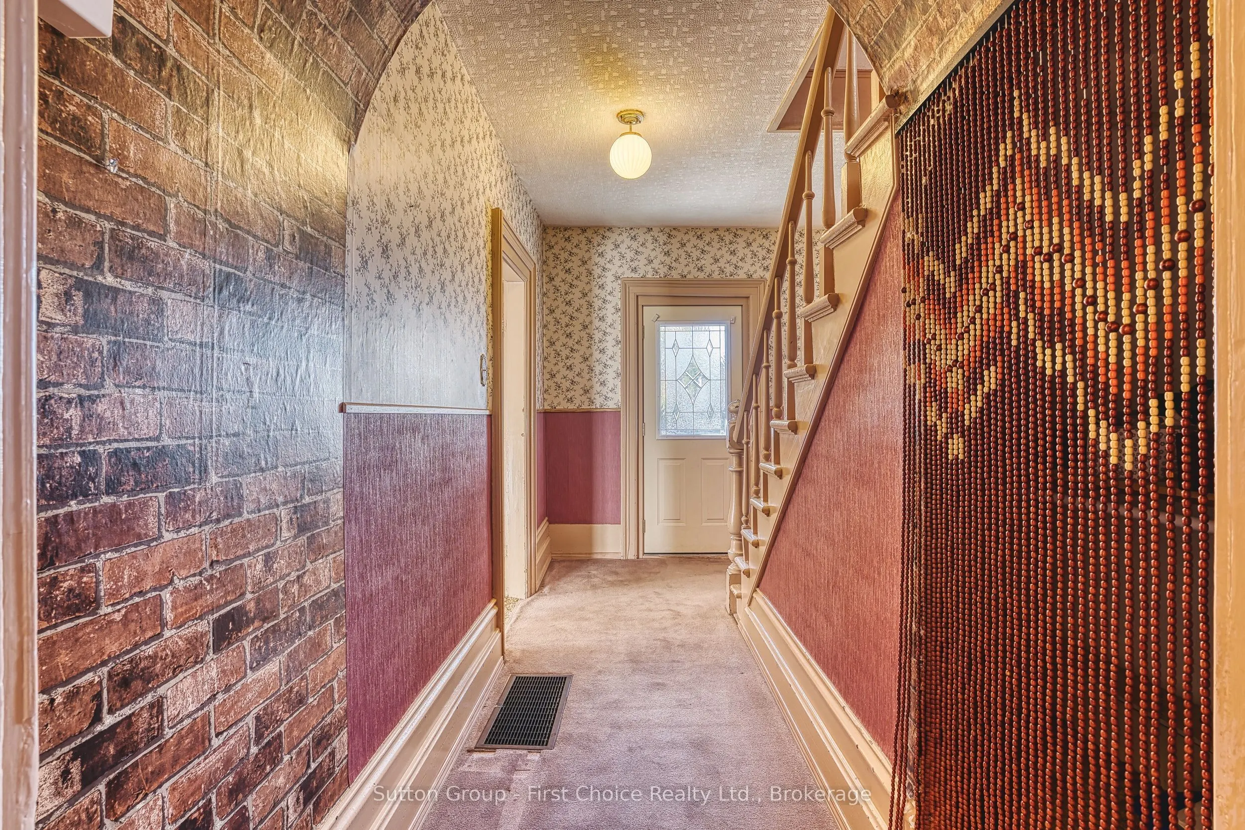 32 Falstaff Street