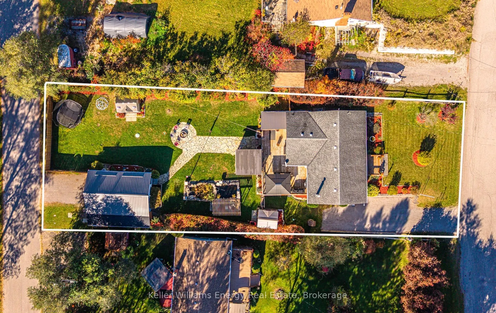 5098 Oak Street