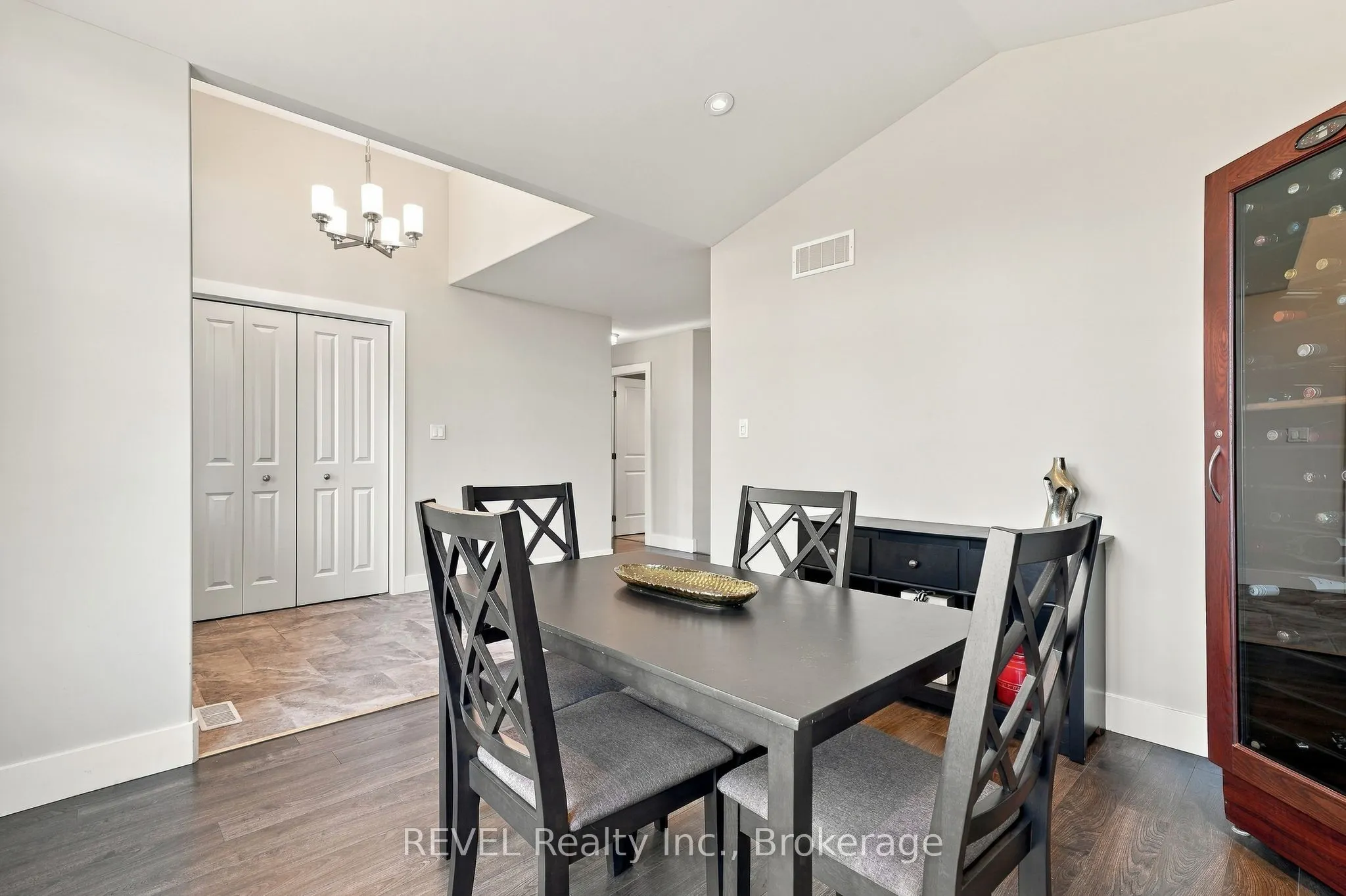 64 Sienna Avenue