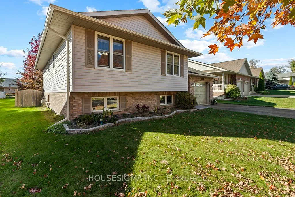 307 Jeremys Crescent