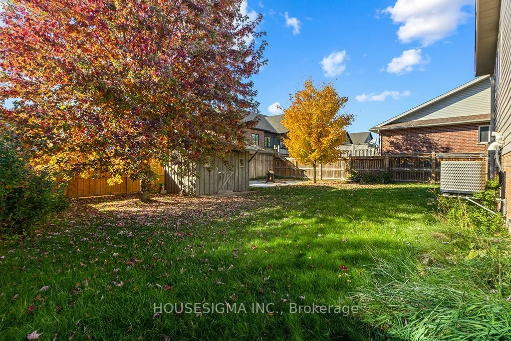 307 Jeremys Crescent
