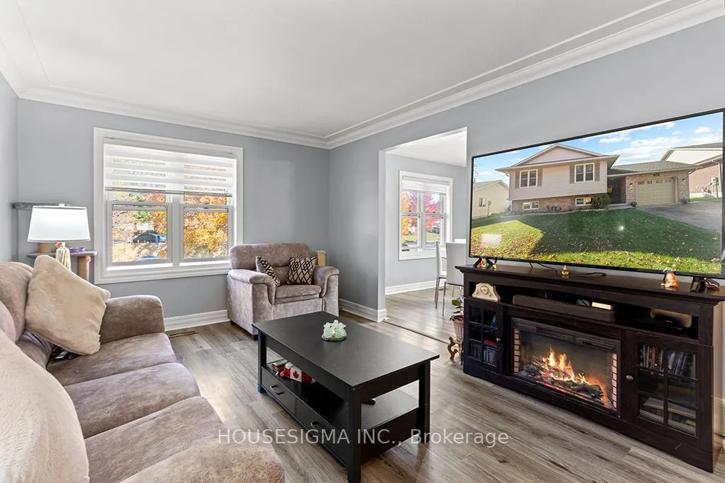 307 Jeremys Crescent