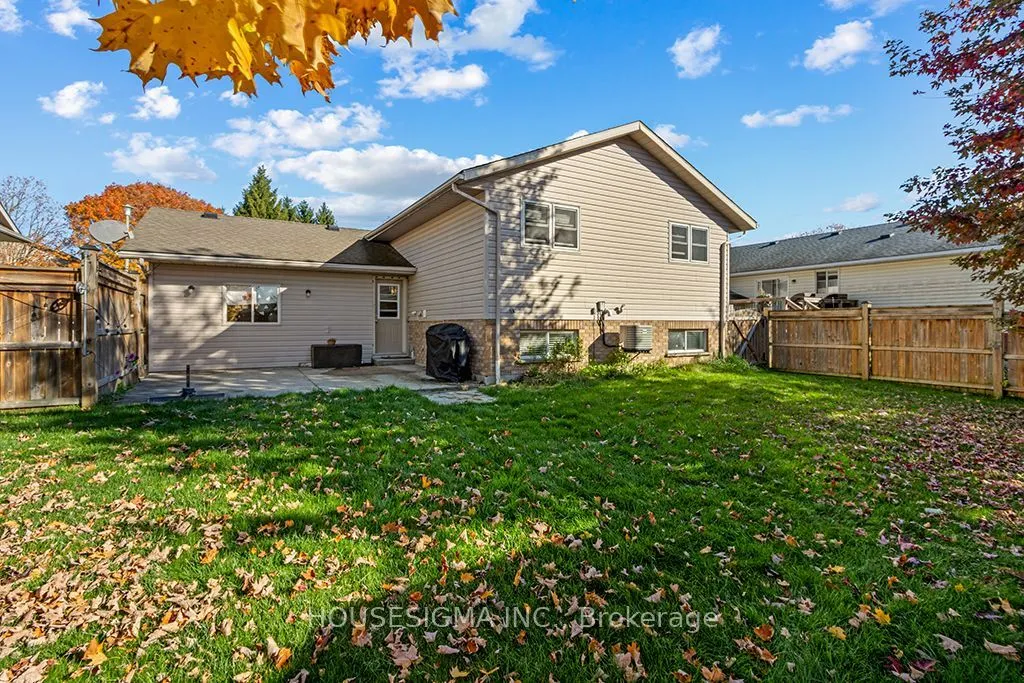 307 Jeremys Crescent