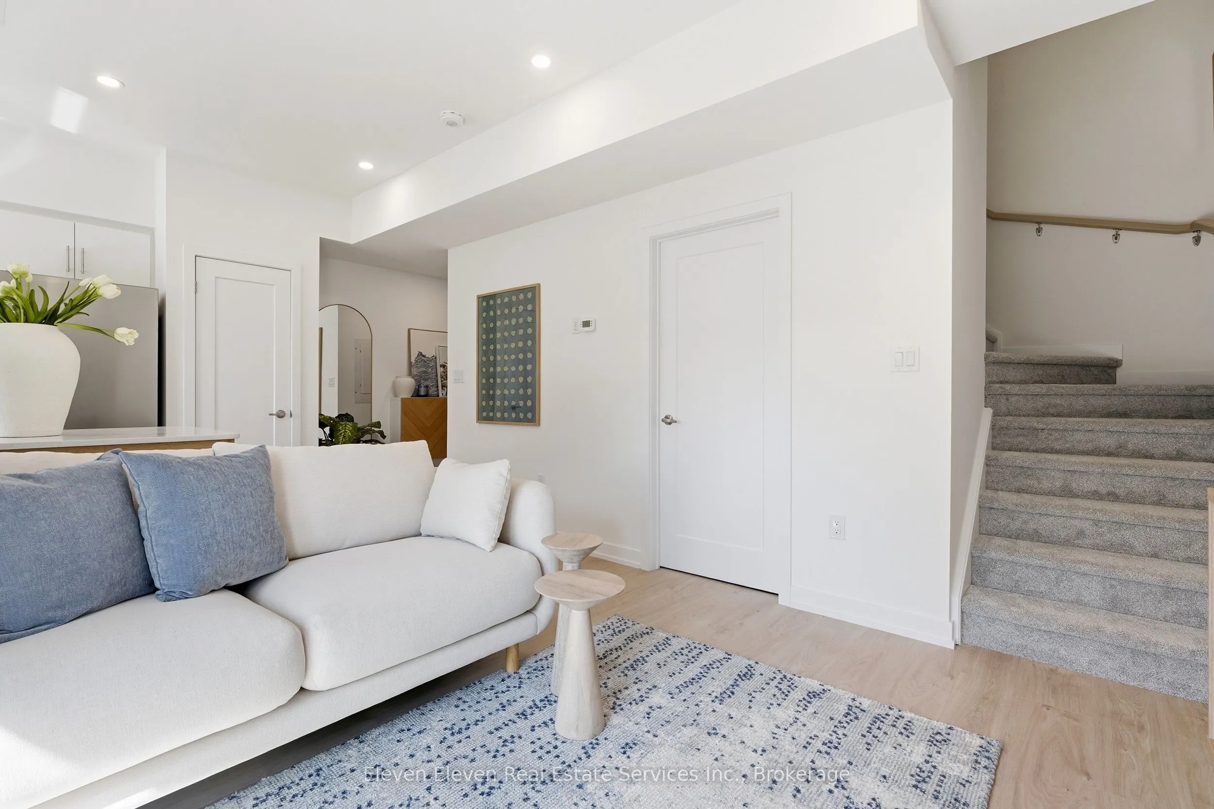 42 LOWES Road W #46