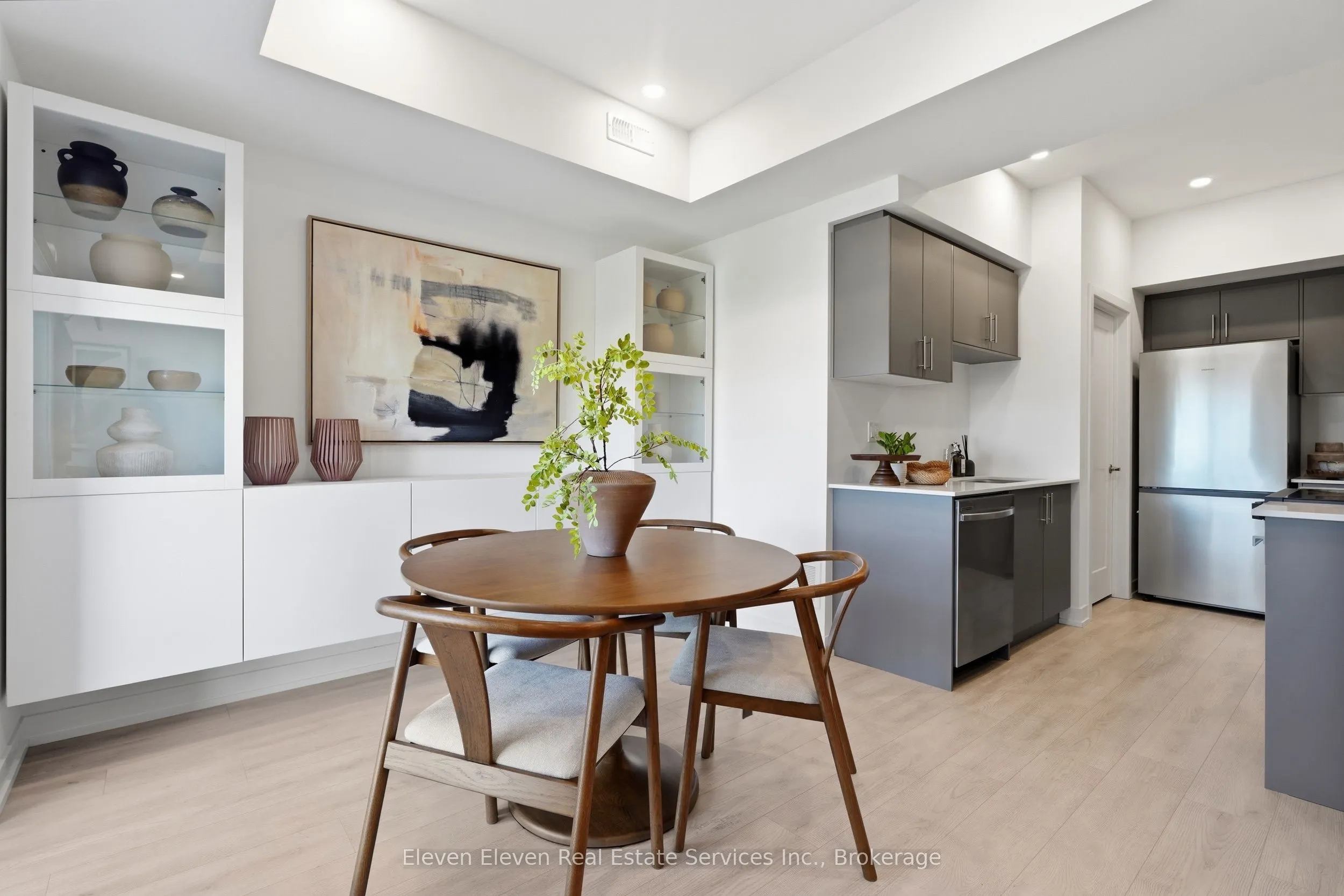 42 LOWES Road W #45