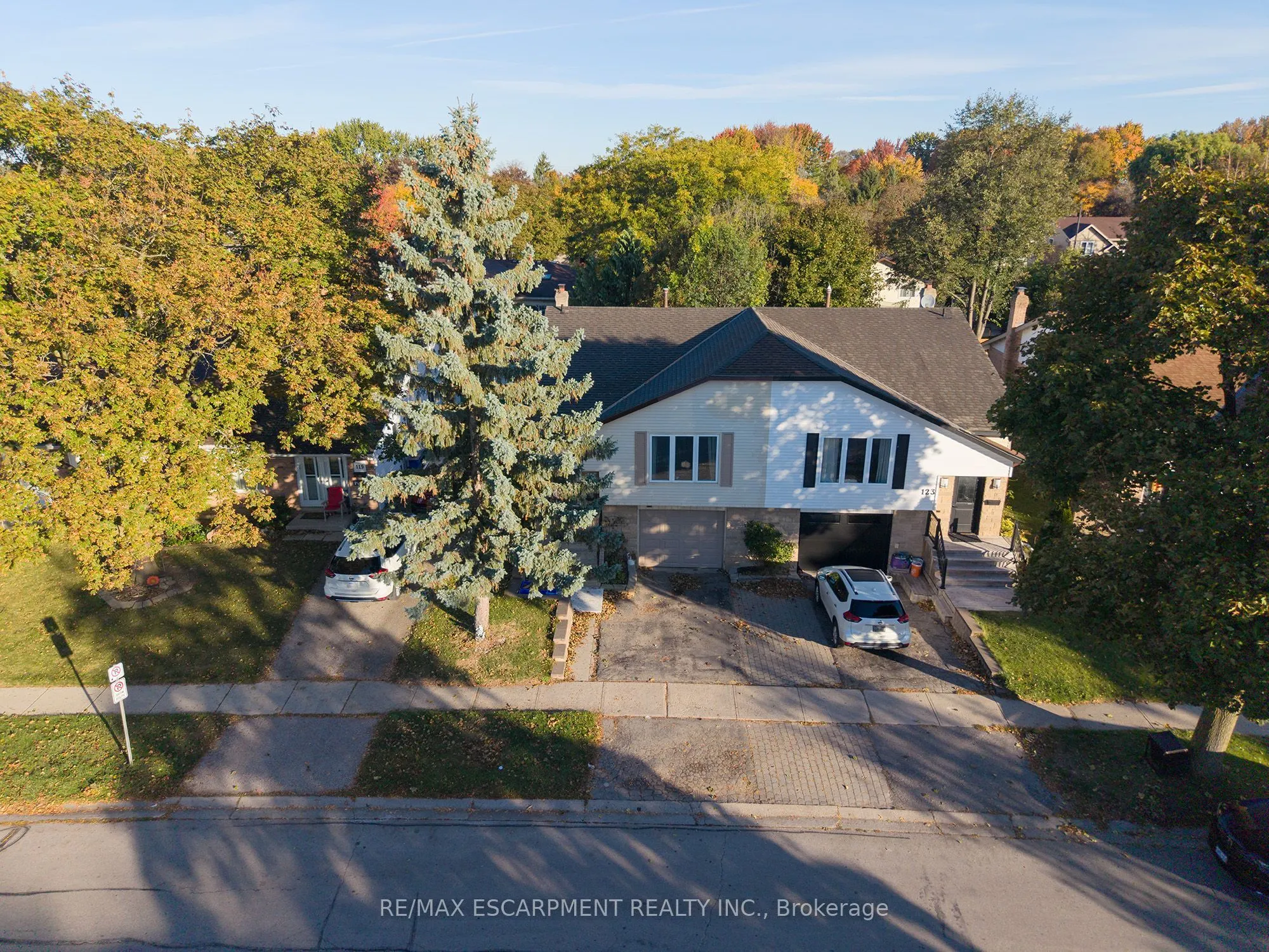 121 Ashgrove Avenue