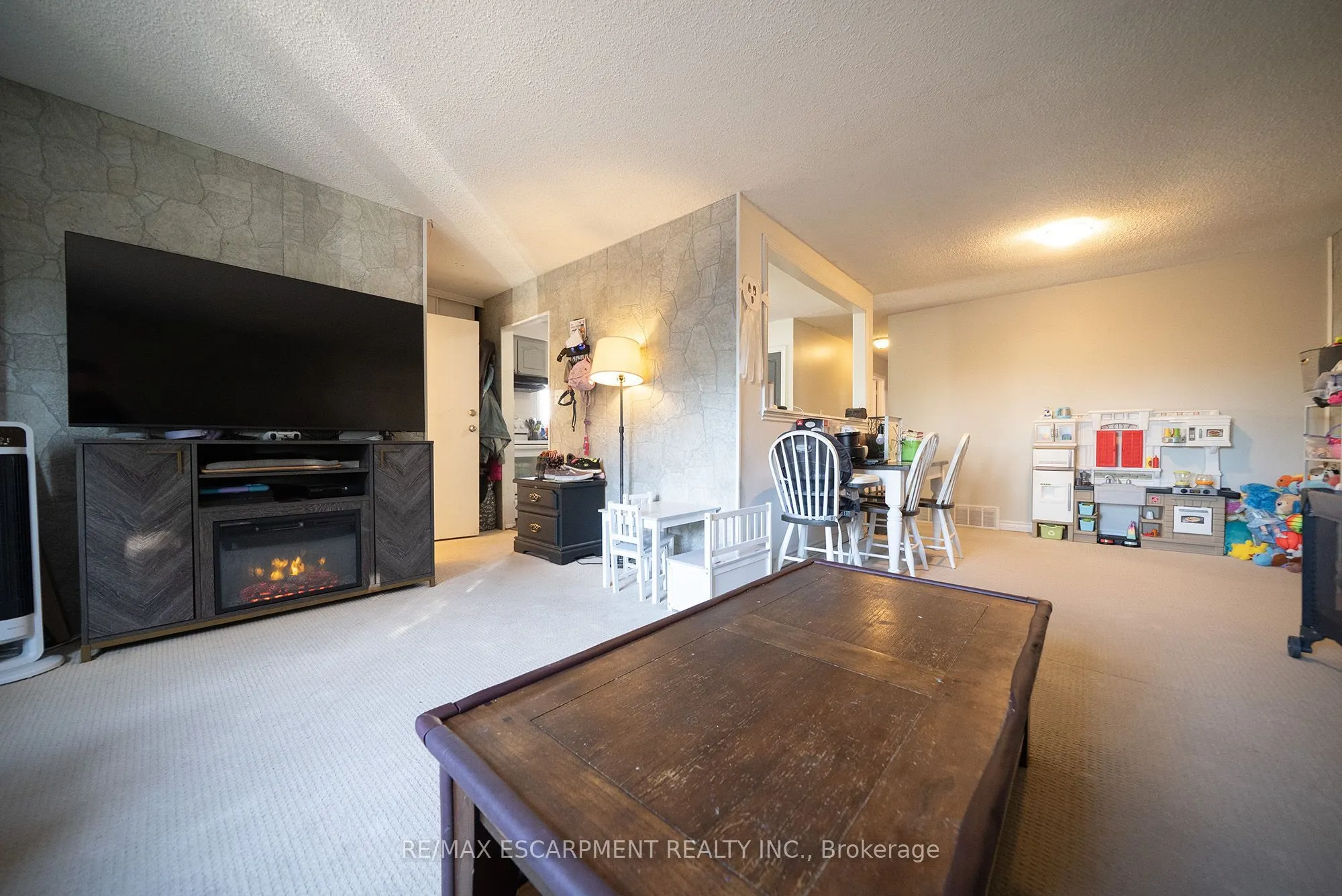 121 Ashgrove Avenue