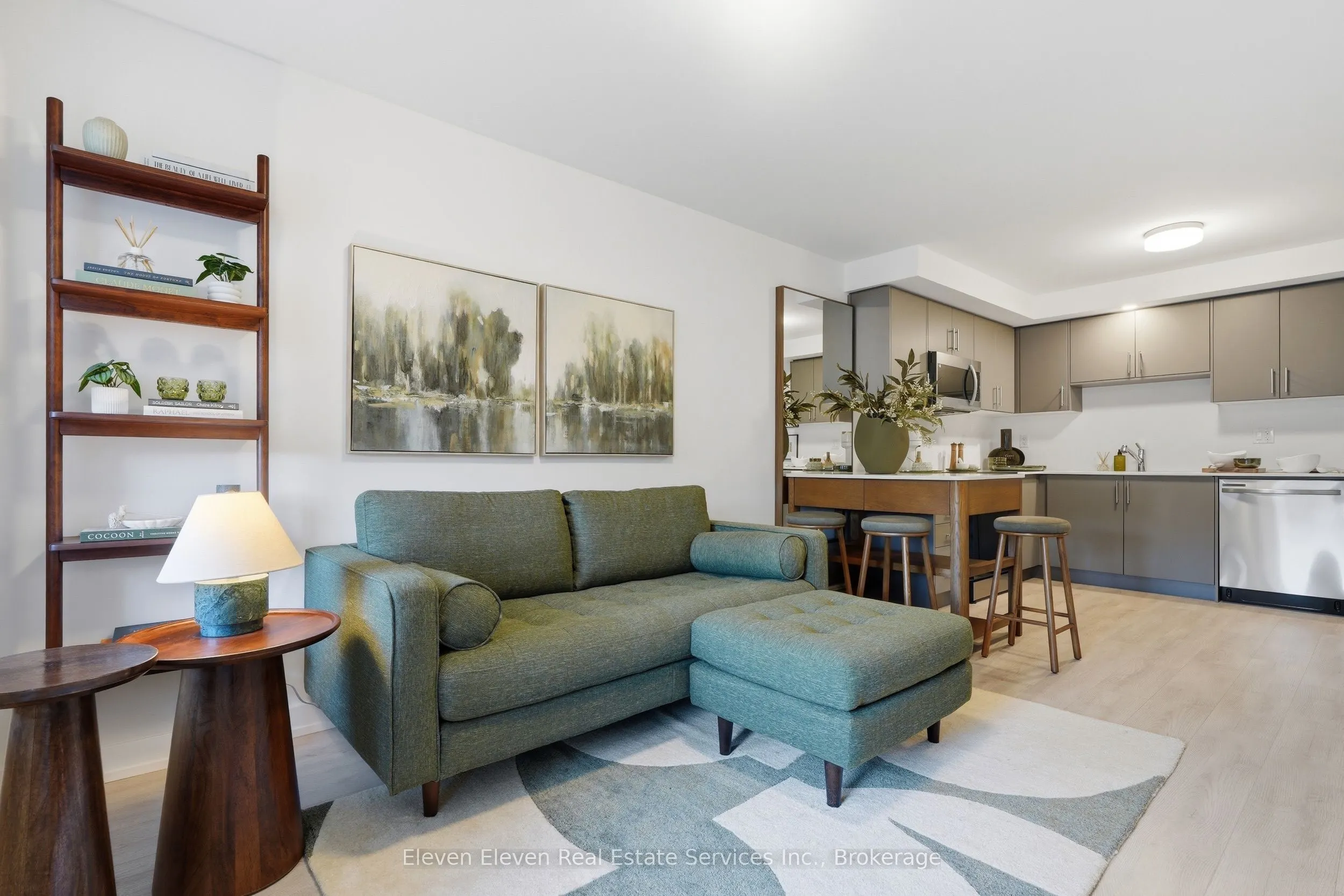 42 LOWES Road W #47