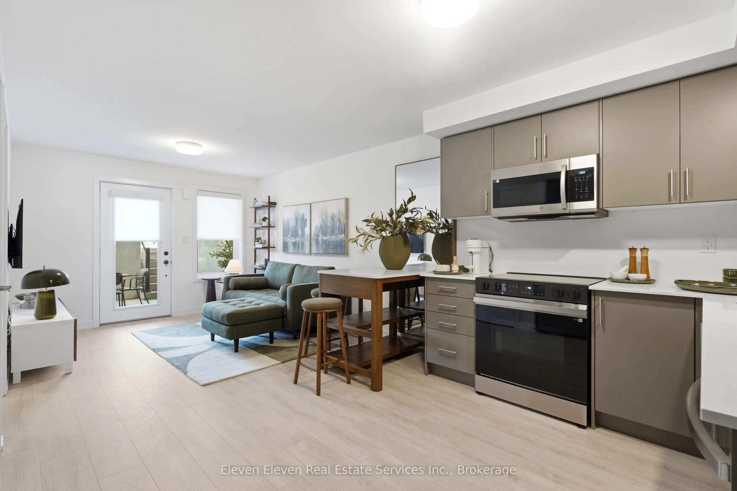 42 LOWES Road W #47