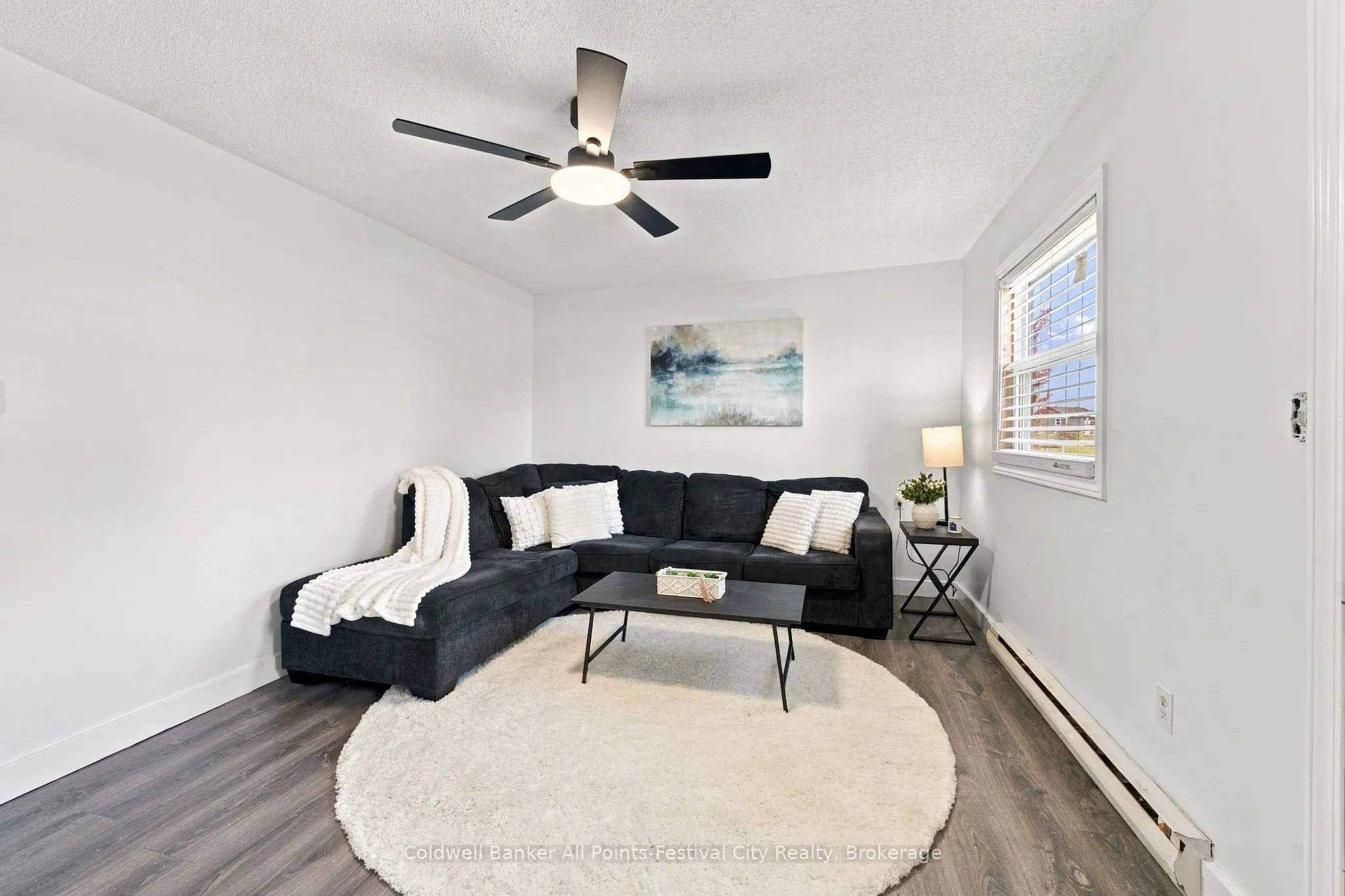 10 Amberley Road