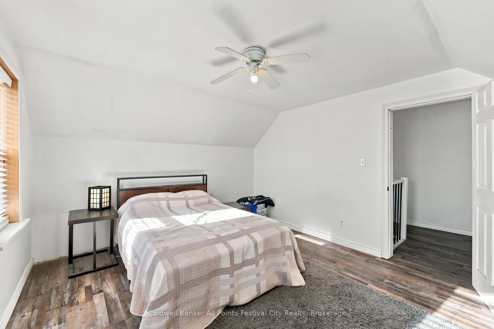 10 Amberley Road