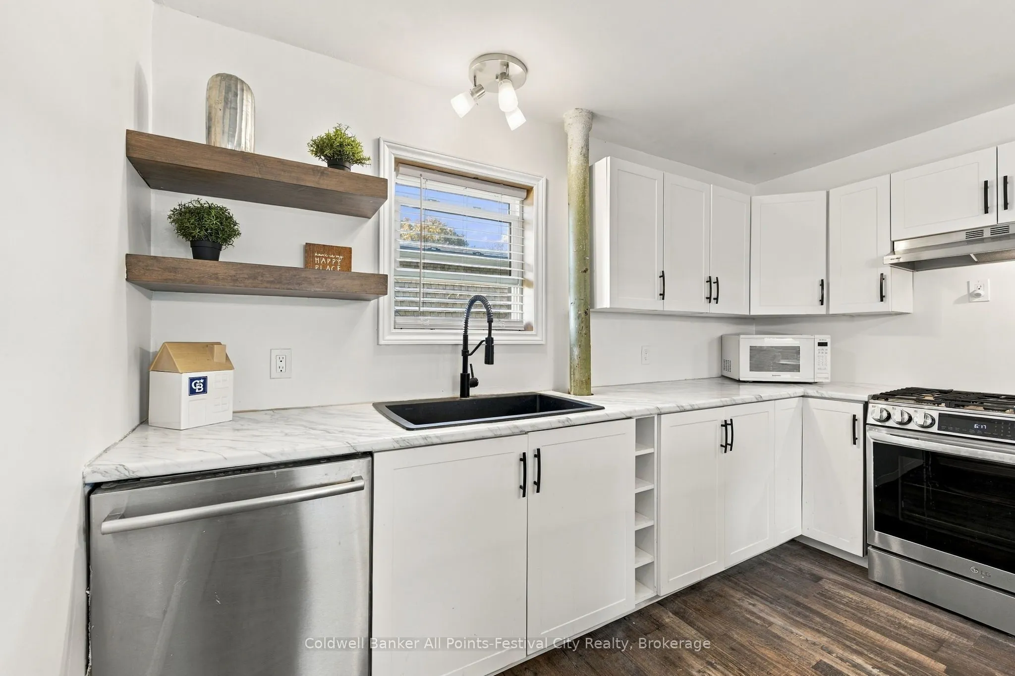 10 Amberley Road