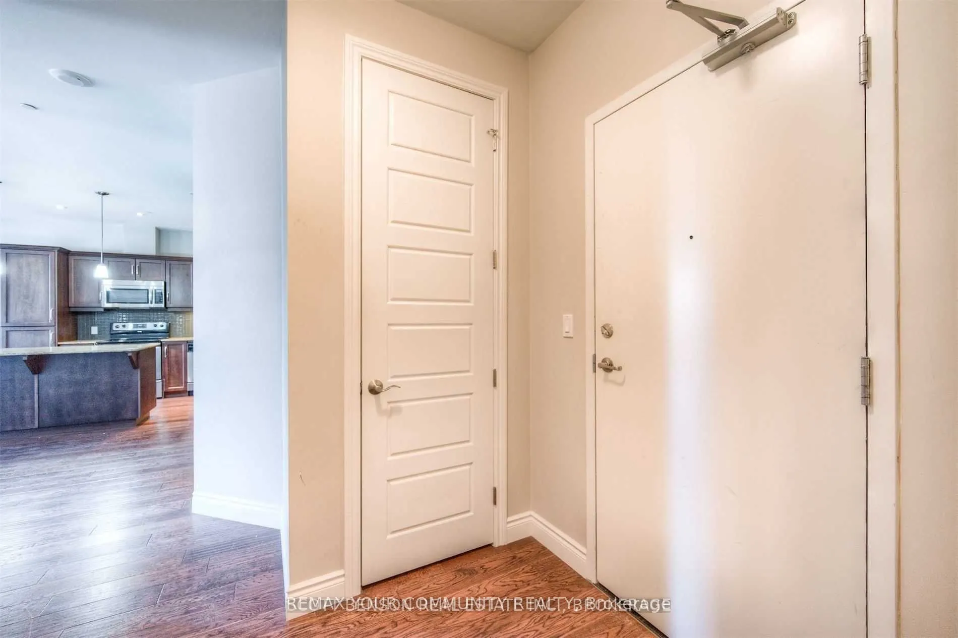 223 Erb Street W #106