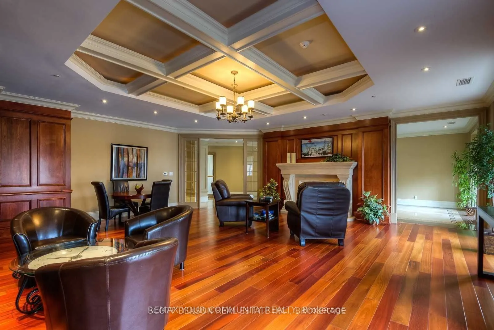 223 Erb Street W #106