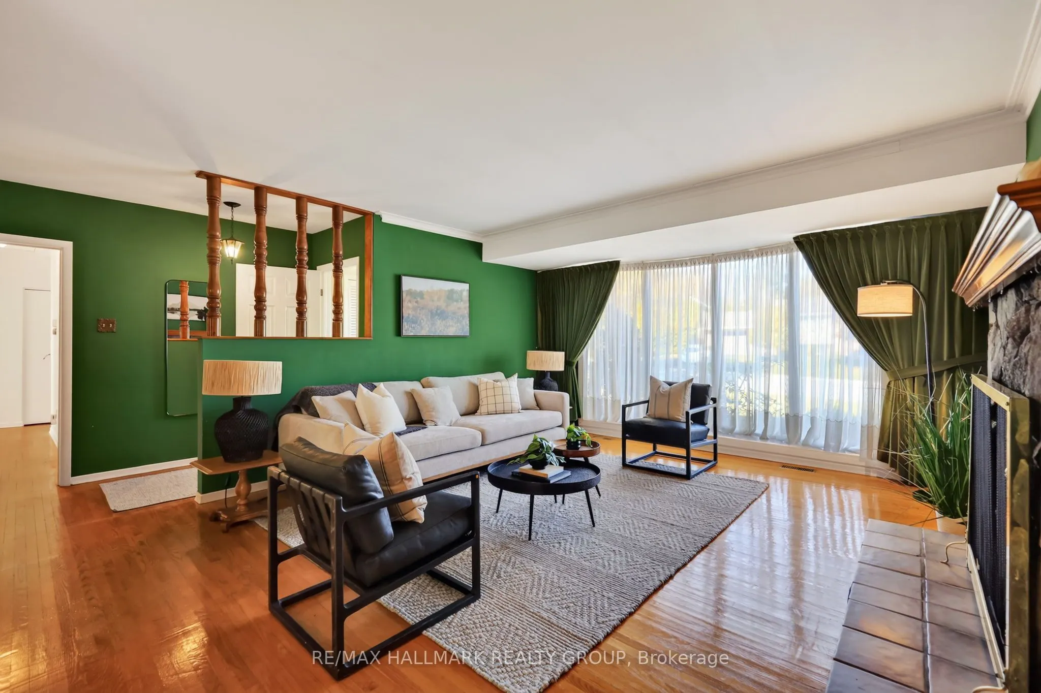 44 Singal Street